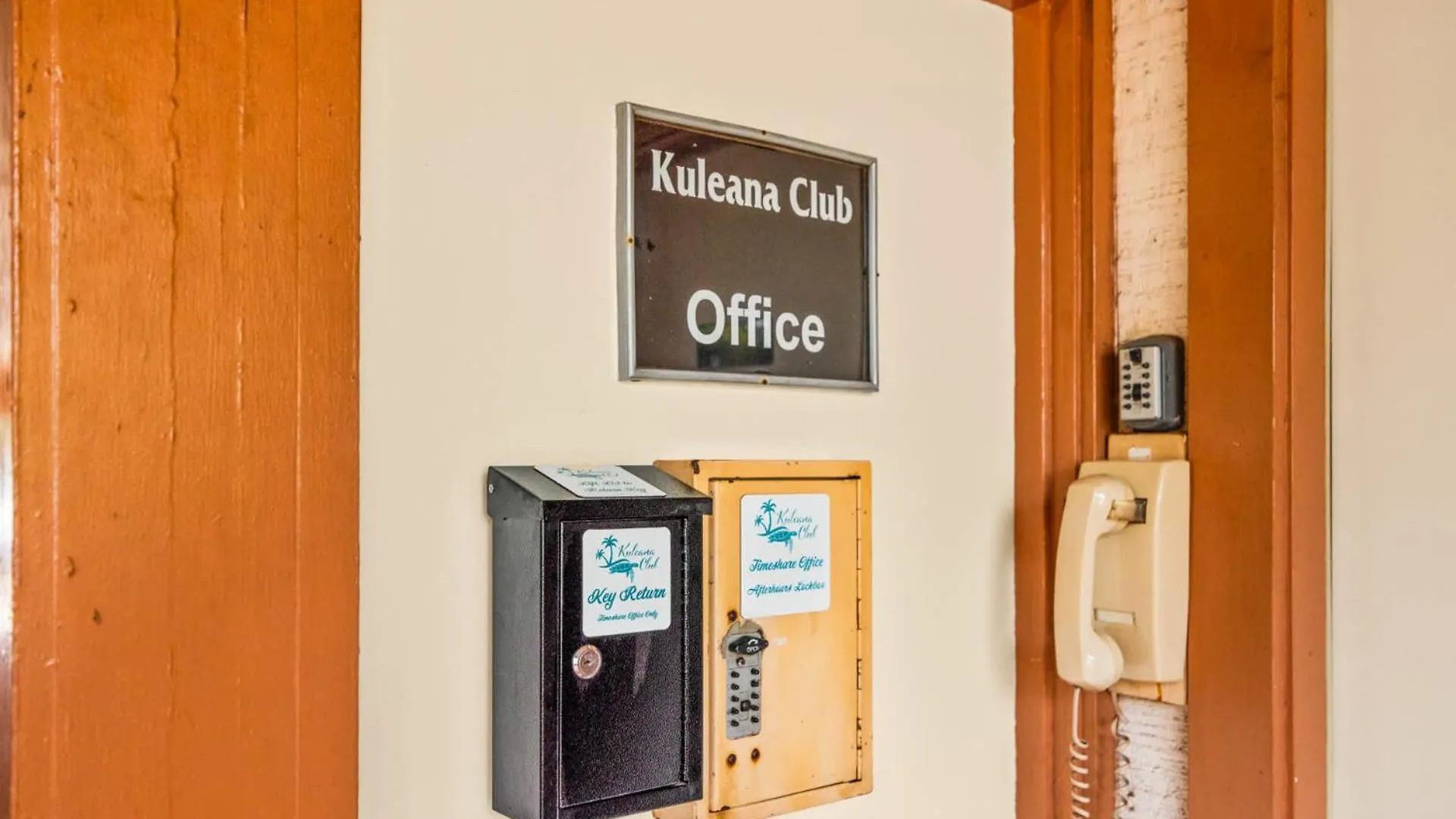Kuleana Club #402 Oceanfront 1Bedroom 1 Bathroom - Gated Kahana 0*,  United States